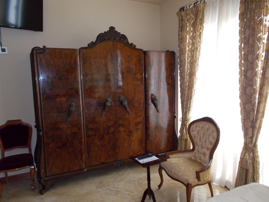 Hotel Rural Las Aguedas Ventosa  エクステリア 写真