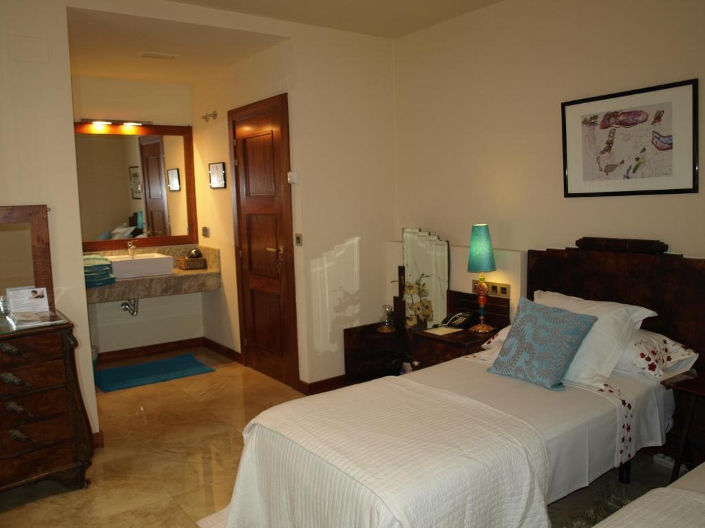 Hotel Rural Las Aguedas Ventosa  エクステリア 写真